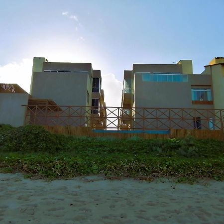 Triplex Pe Na Areia Com 3 Suites Proximo Salvador Лауро де Фрейтас Екстериор снимка